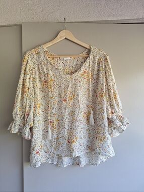 Emerson Rose Boho Floral Smocked Blouse - Large GUC